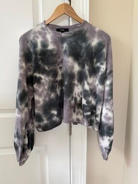 Lulu's Gray & Black Tie-Dye Cropped Sweatshirt